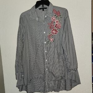 Walter Baker Floral Embroidered Women's Top SZ M